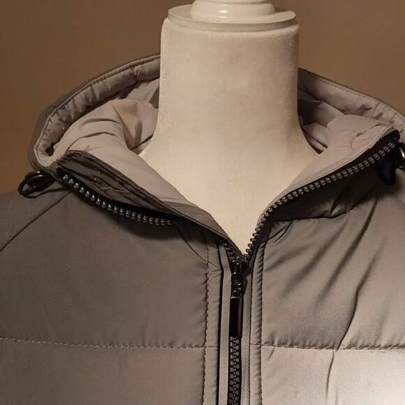 Reflective Hooded Puffer Jacket Silver/Gray Sz M - Picture 3 of 11